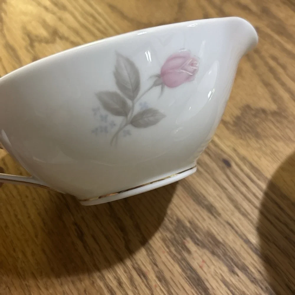 NORITAKE Japan ROSEVILLE Pink Rose 6238 CREAMER SUGAR w/LID